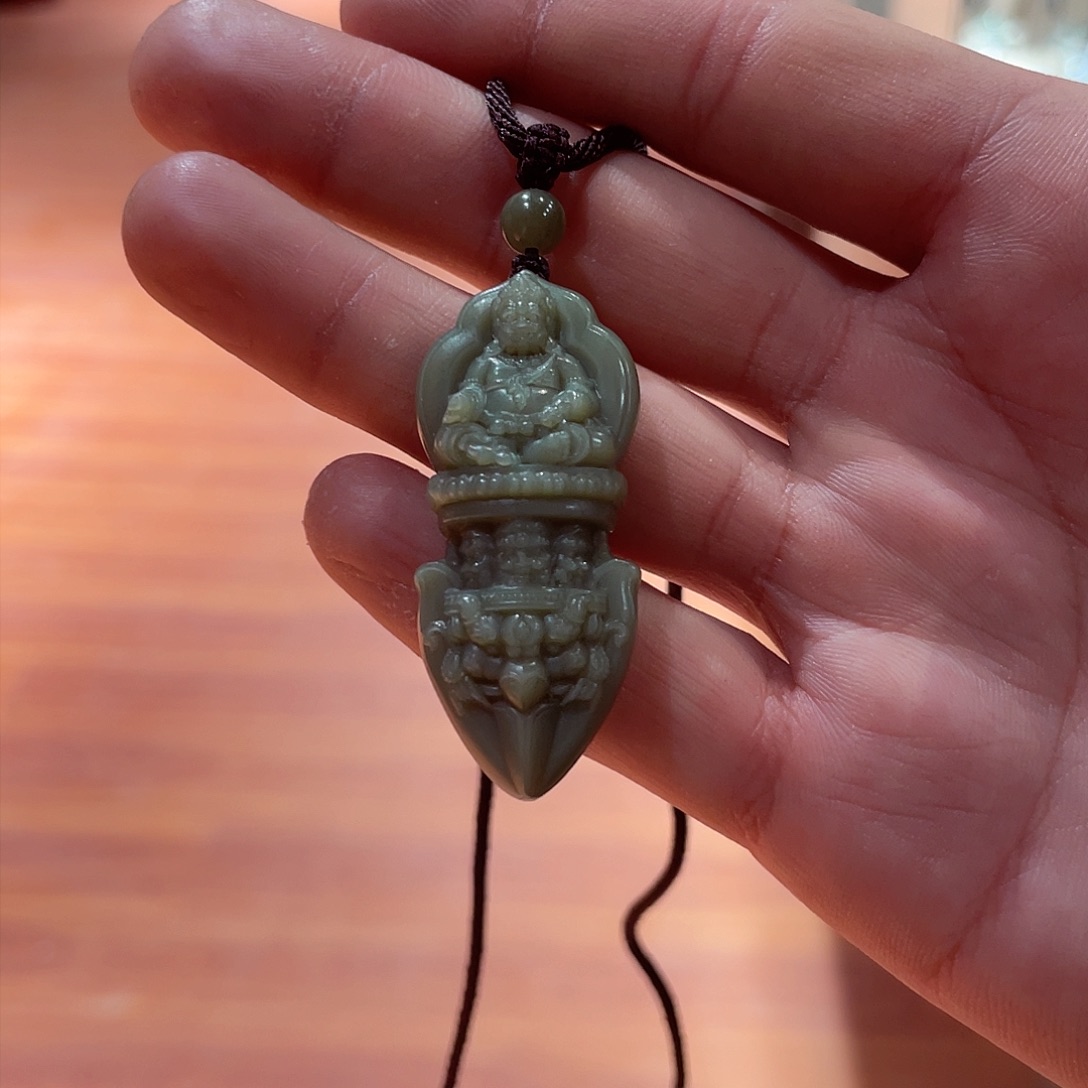 和田玉吊坠(不含链)未镶嵌箫*沙枣青吊坠