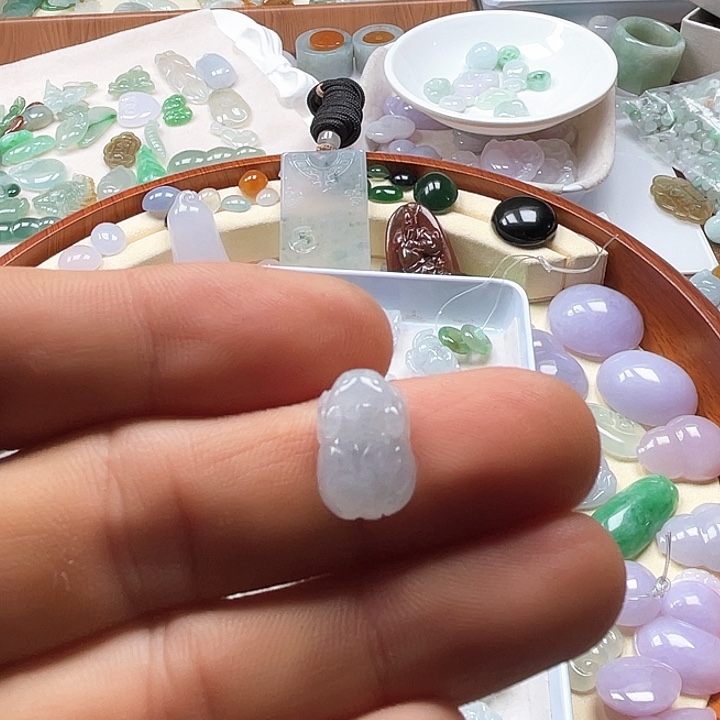 散珠翡翠345678901