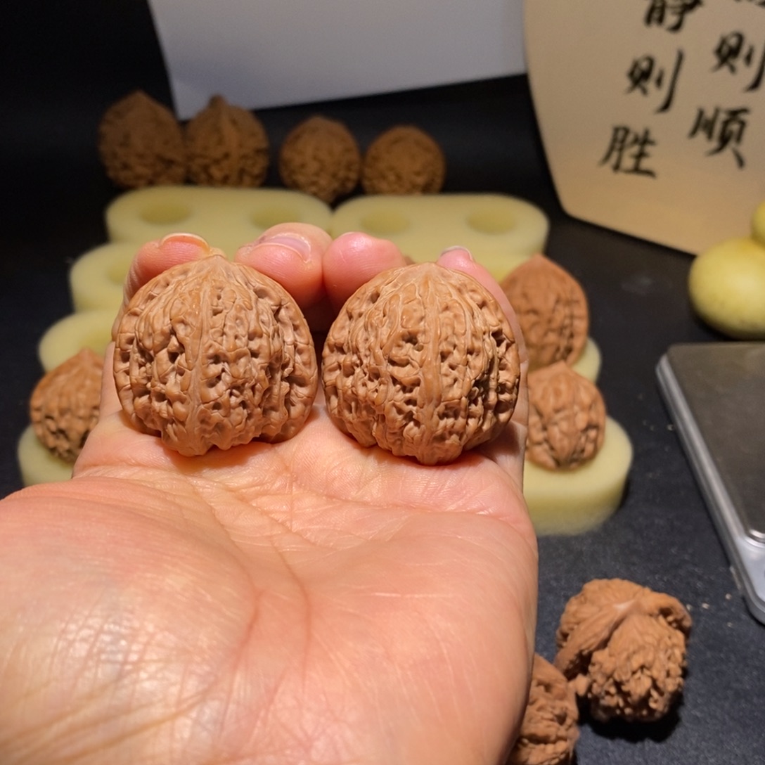 文玩核桃吊坠红玛瑙36+