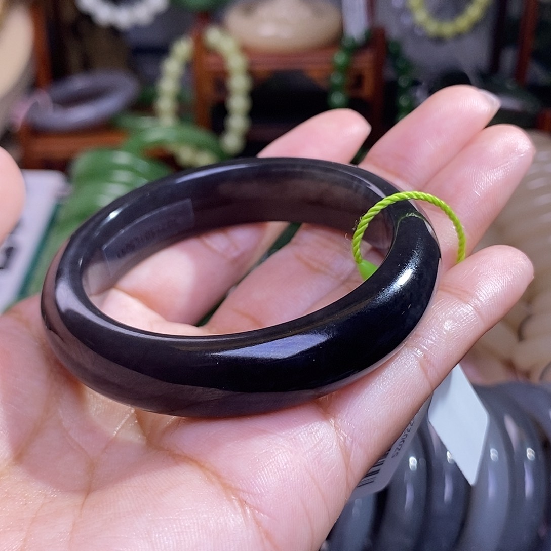 和田玉烟紫帝王紫老料手镯50.8圈未镶嵌