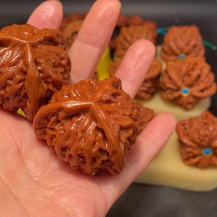 C****猴头核桃吊坠工艺核桃