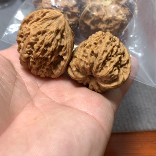 文玩核桃吊坠￴****￴南疆