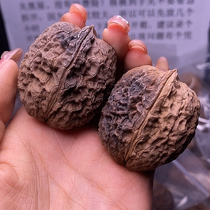 核桃云南野生铁核桃153号40mm