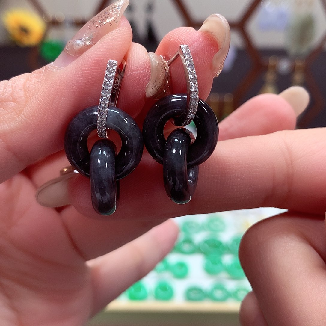 翡翠耳饰银S925镶嵌天然翡翠