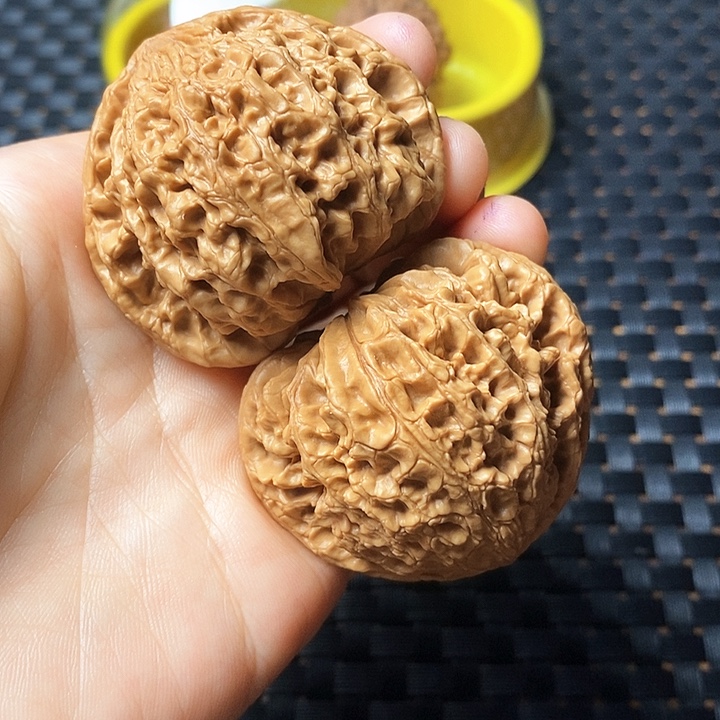 把件文玩核桃虎头王