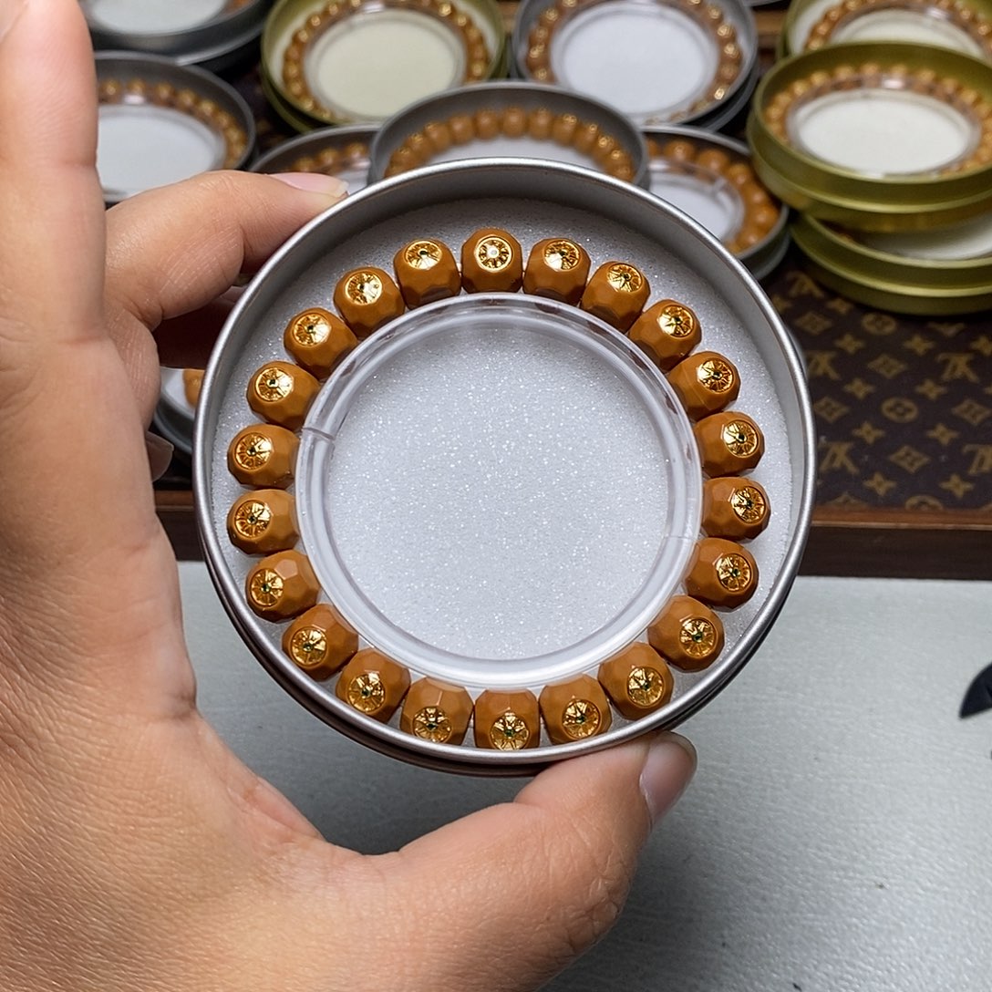 猴头核桃手串39号满标星耀六方10左右