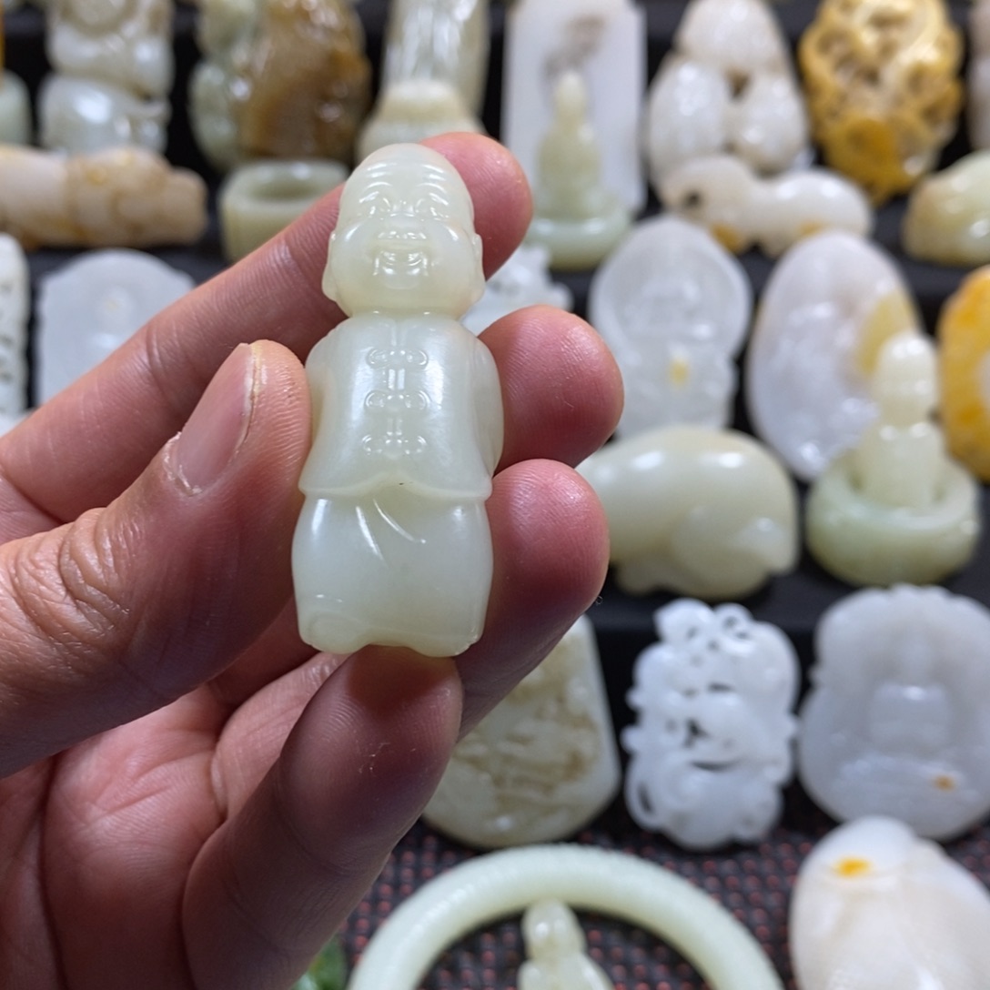 和田玉颈饰未镶嵌用****3