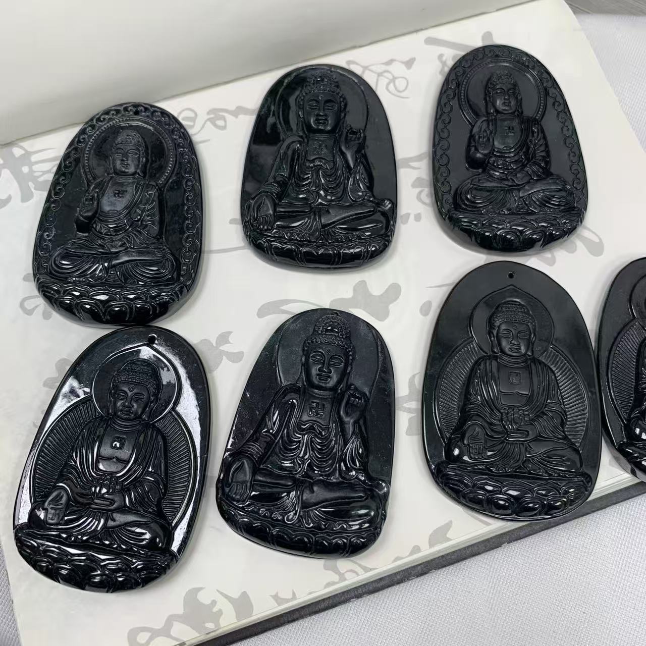 天然A货翡翠墨翠十二生肖本命佛属猪狗阿弥陀佛挂件-多样性发其一