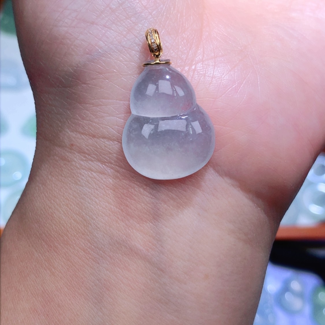 【闪购商品】翡翠颈饰18K金镶嵌葫芦