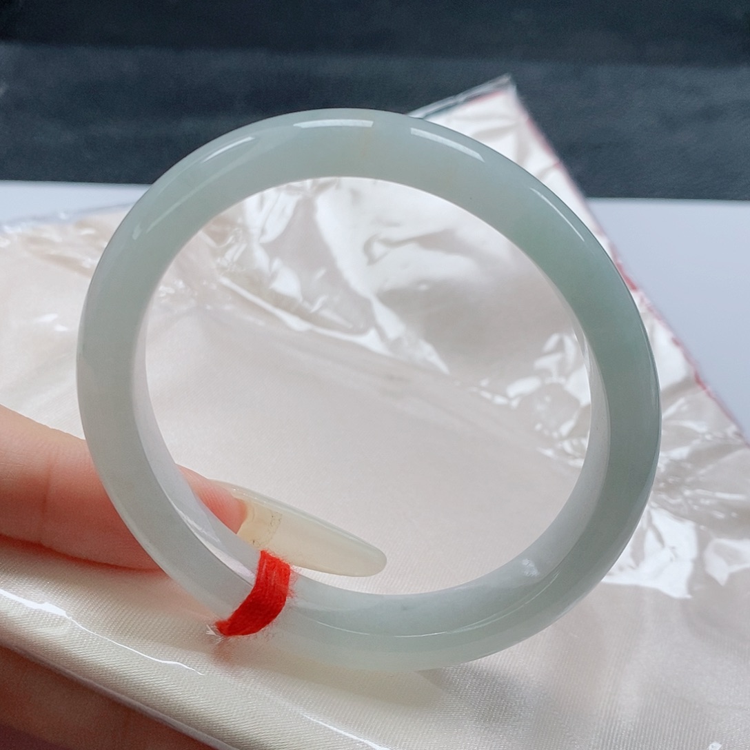 【闪购商品】未镶嵌手镯翡翠483号