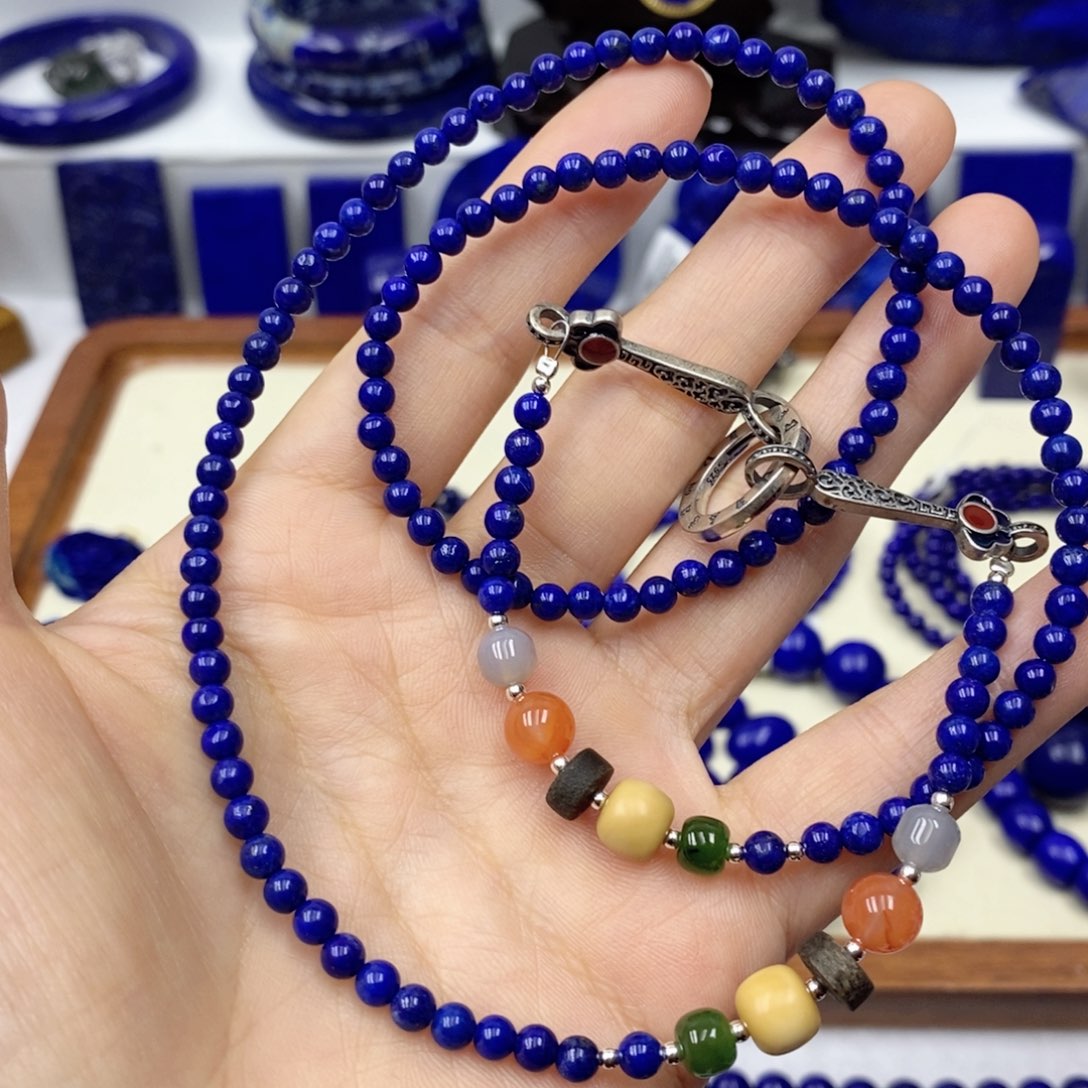 青金石颈饰未镶嵌