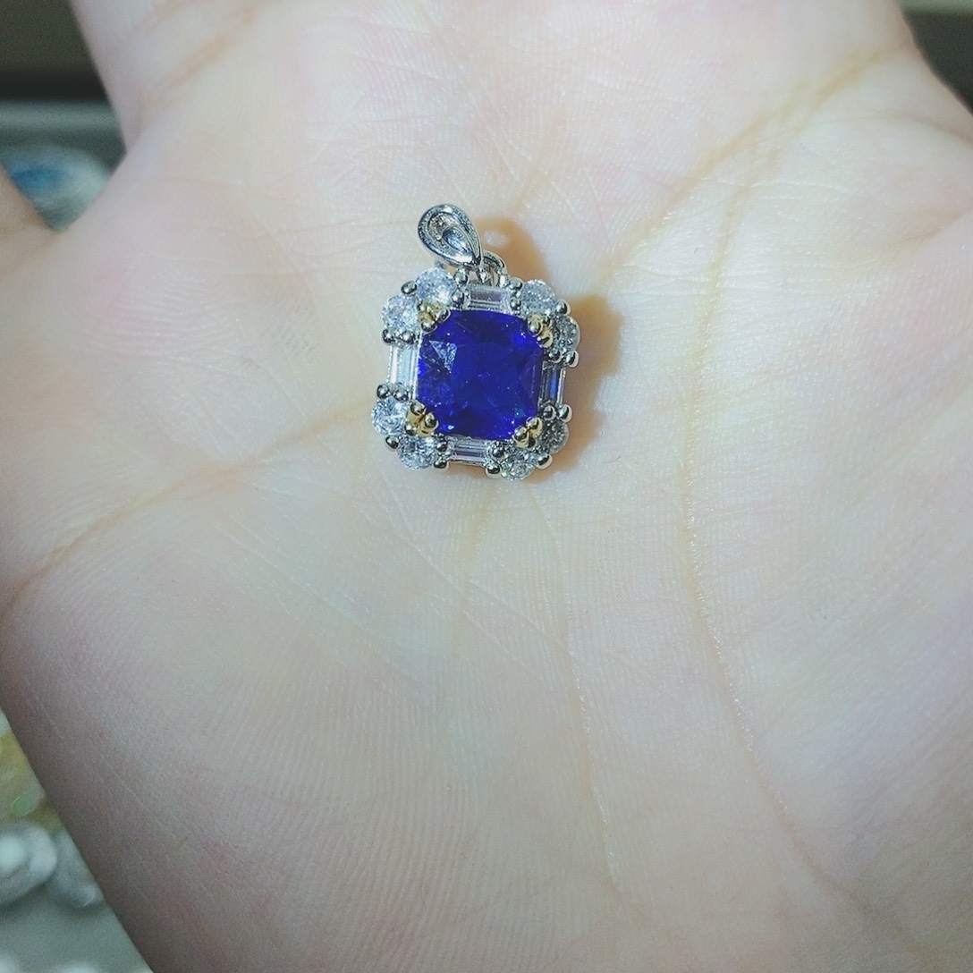 【闪购商品】托帕石耳饰银S925镶嵌