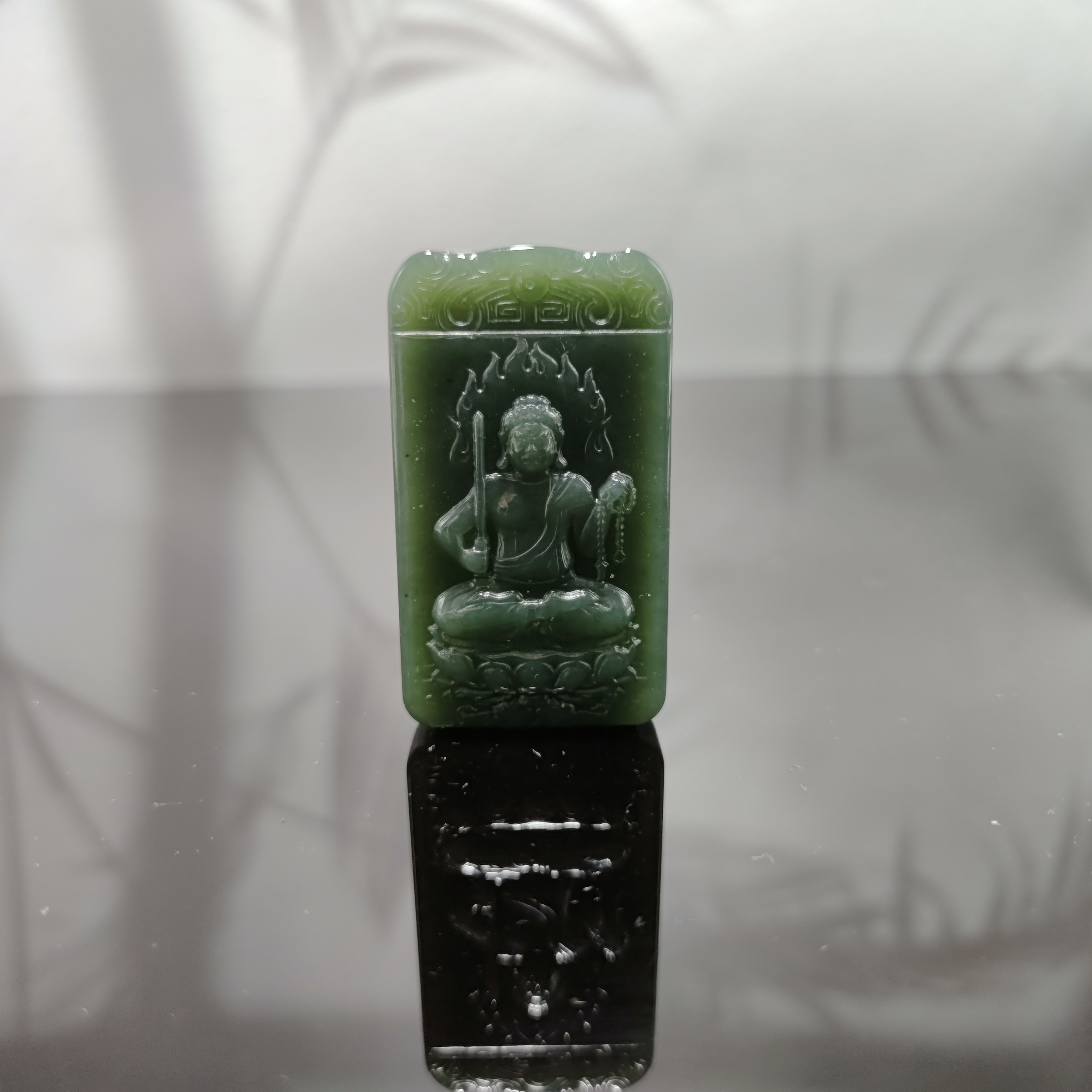 和田玉不动明王吊坠（牛虎）3355