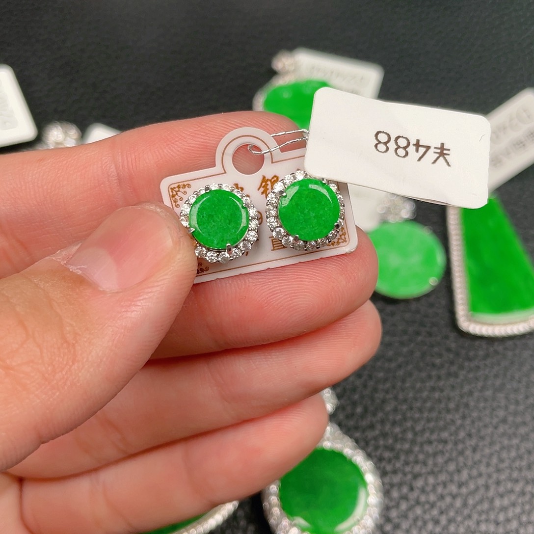 【闪购商品】翡翠吊坠(不含链)银S925镶嵌