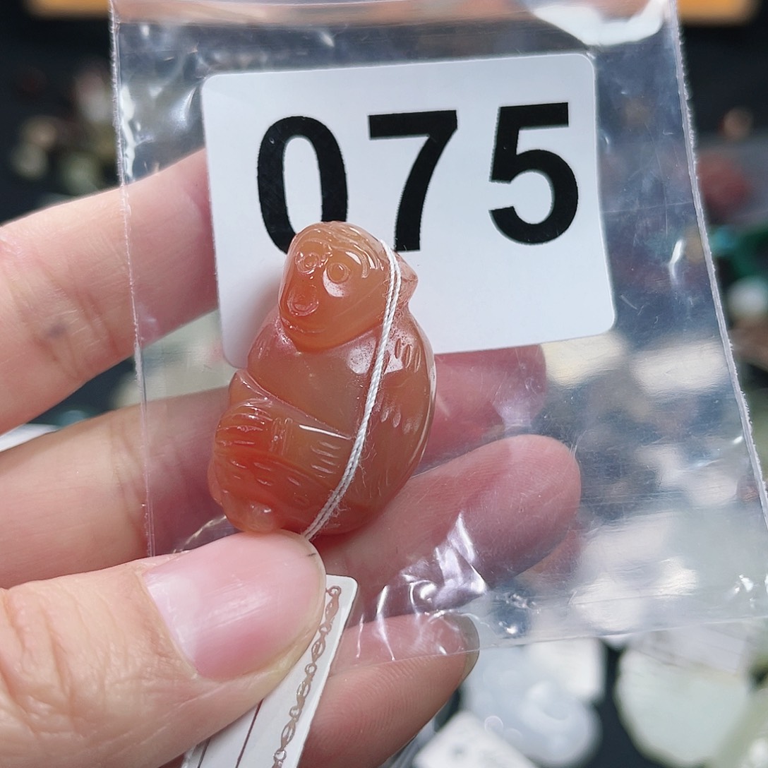 玛瑙/玉髓颈饰合金