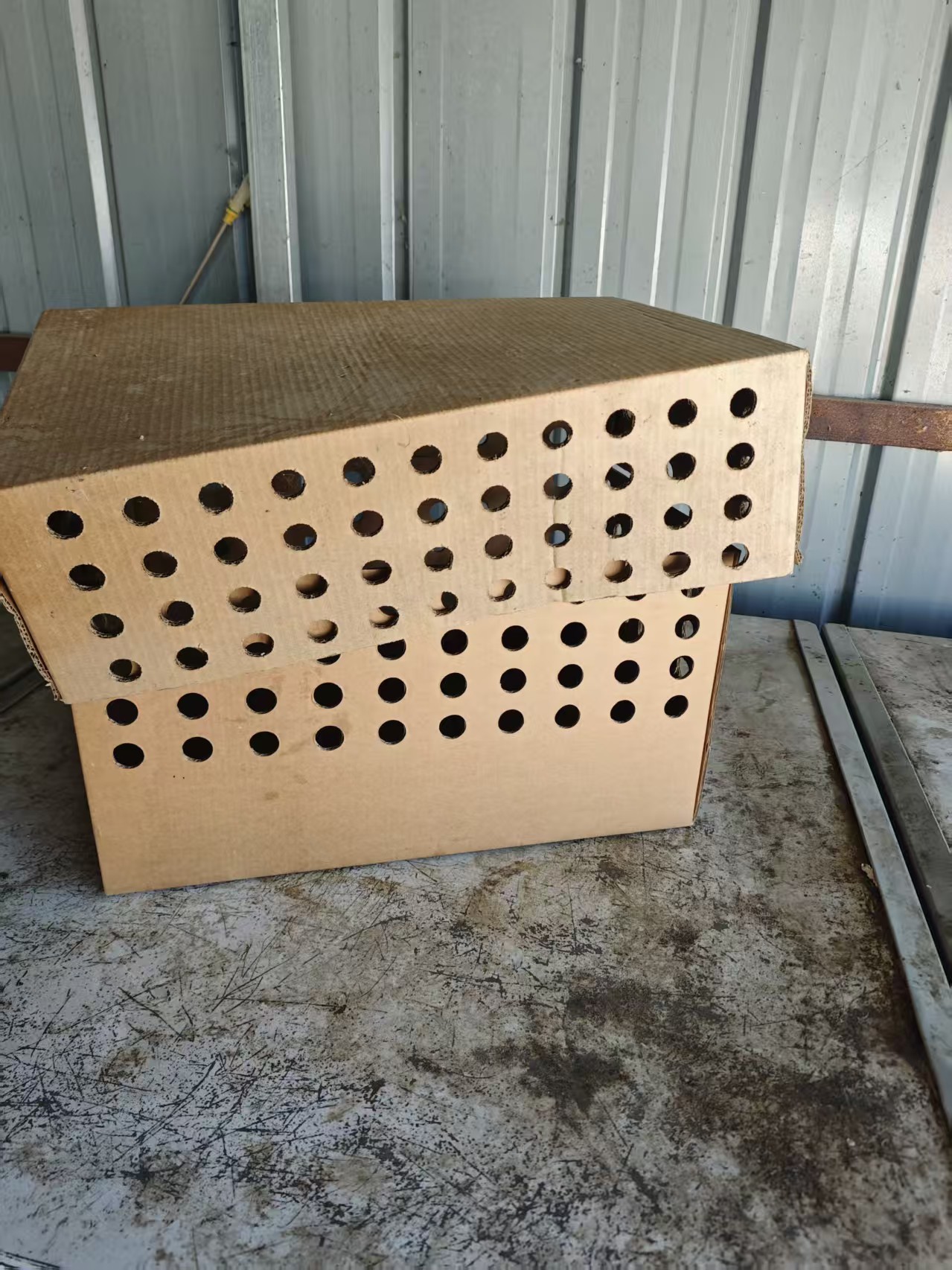 中型收纳盒  顺丰包邮 带盖子