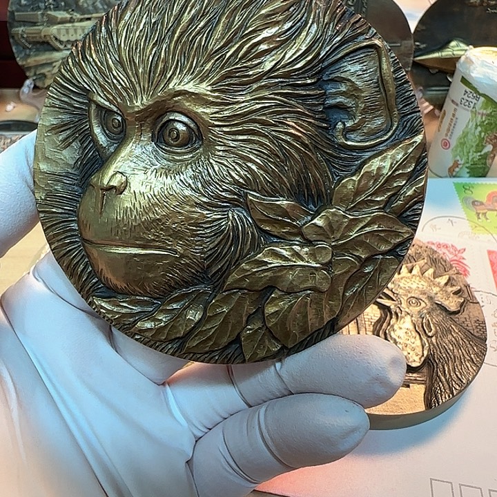 其他普通金属手雕白铜生肖猴