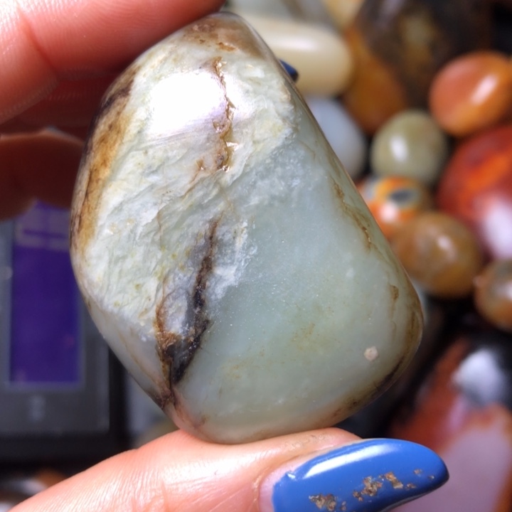 和田玉未镶嵌珠宝奇石