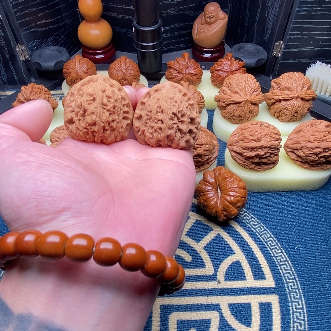 吊坠文玩核桃南疆石41尺练手对