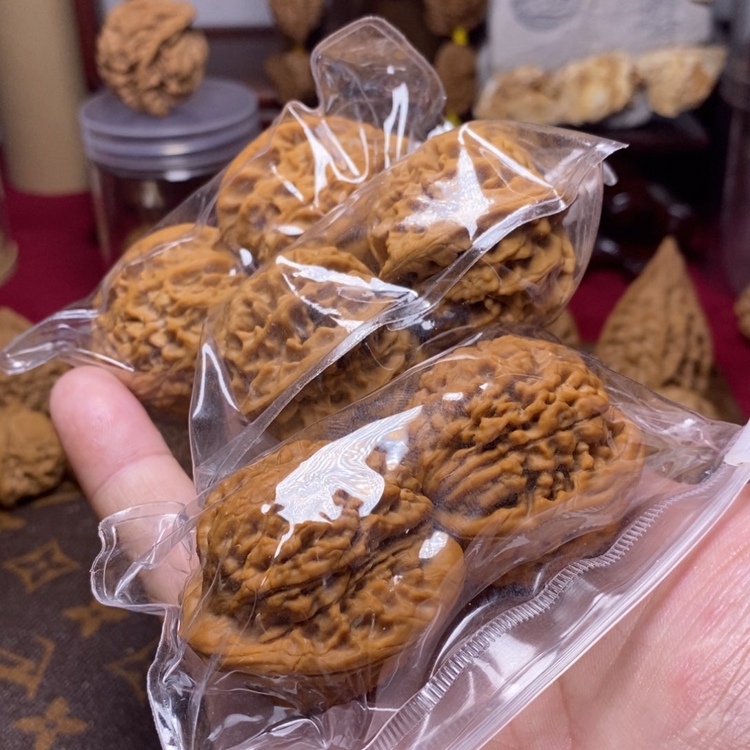 核桃把件莲花40全家福