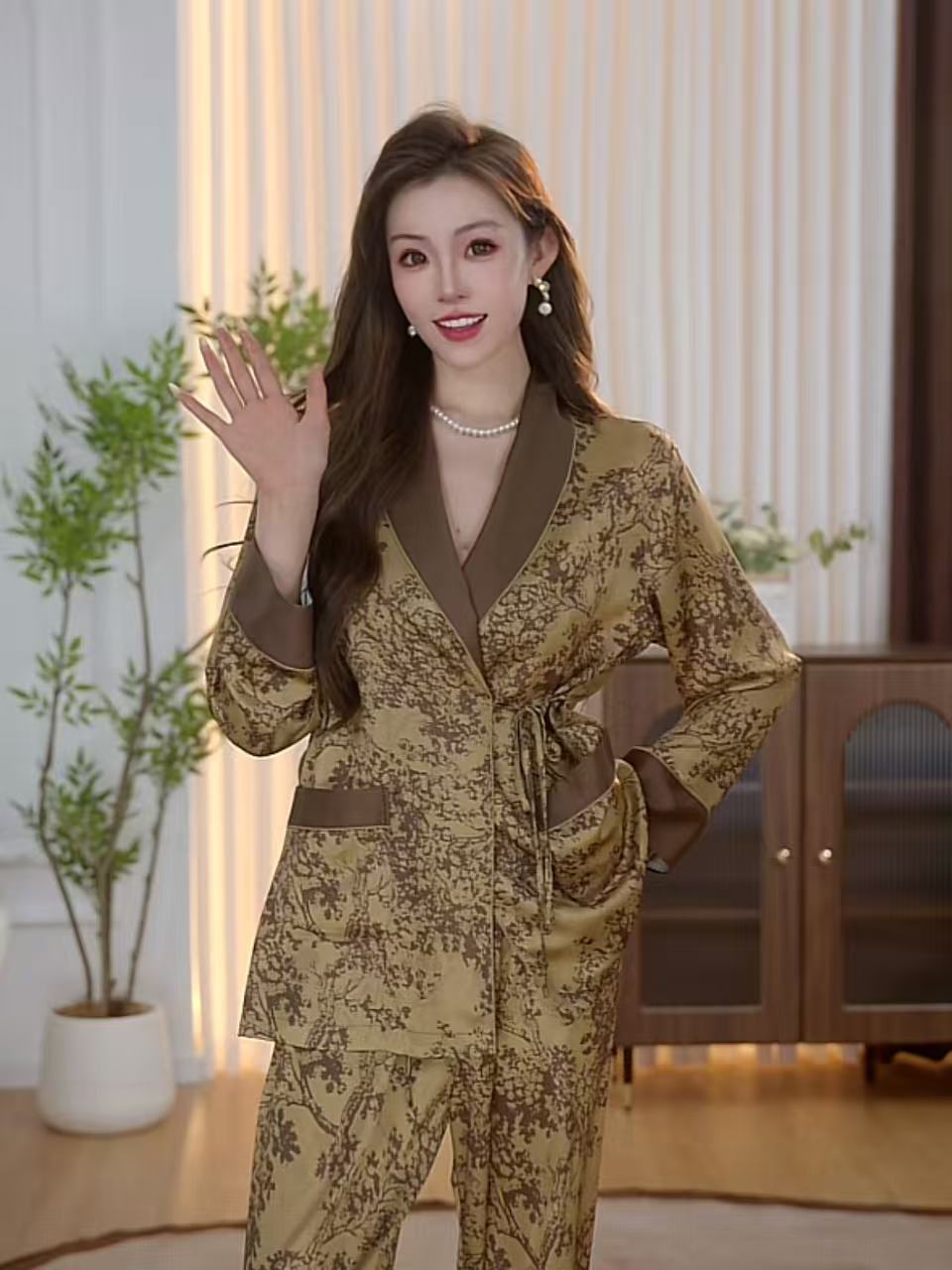 2025年【新款上新】高端轻奢女士时尚气质长袖家居服睡衣套装BXX