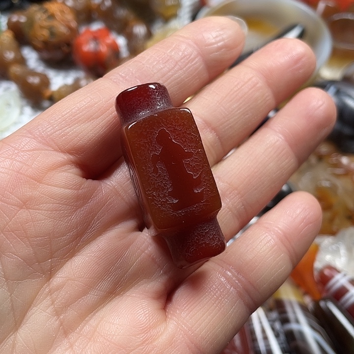 玛瑙/玉髓未镶嵌挂件