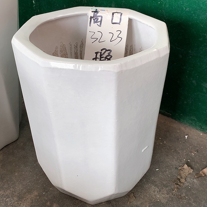花盆陶瓷的制作中号