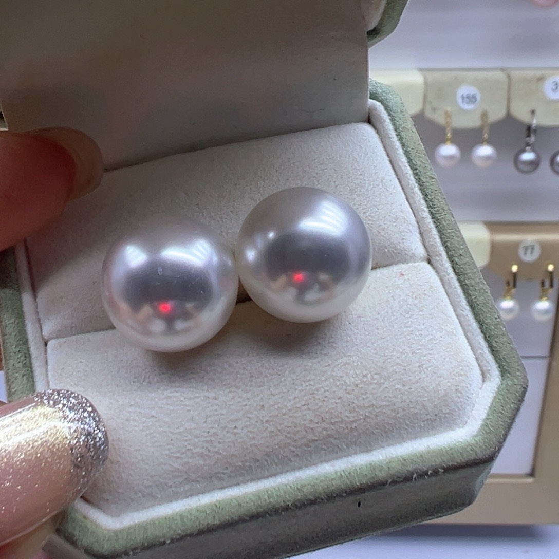 银S925镶嵌淡水珍珠耳饰