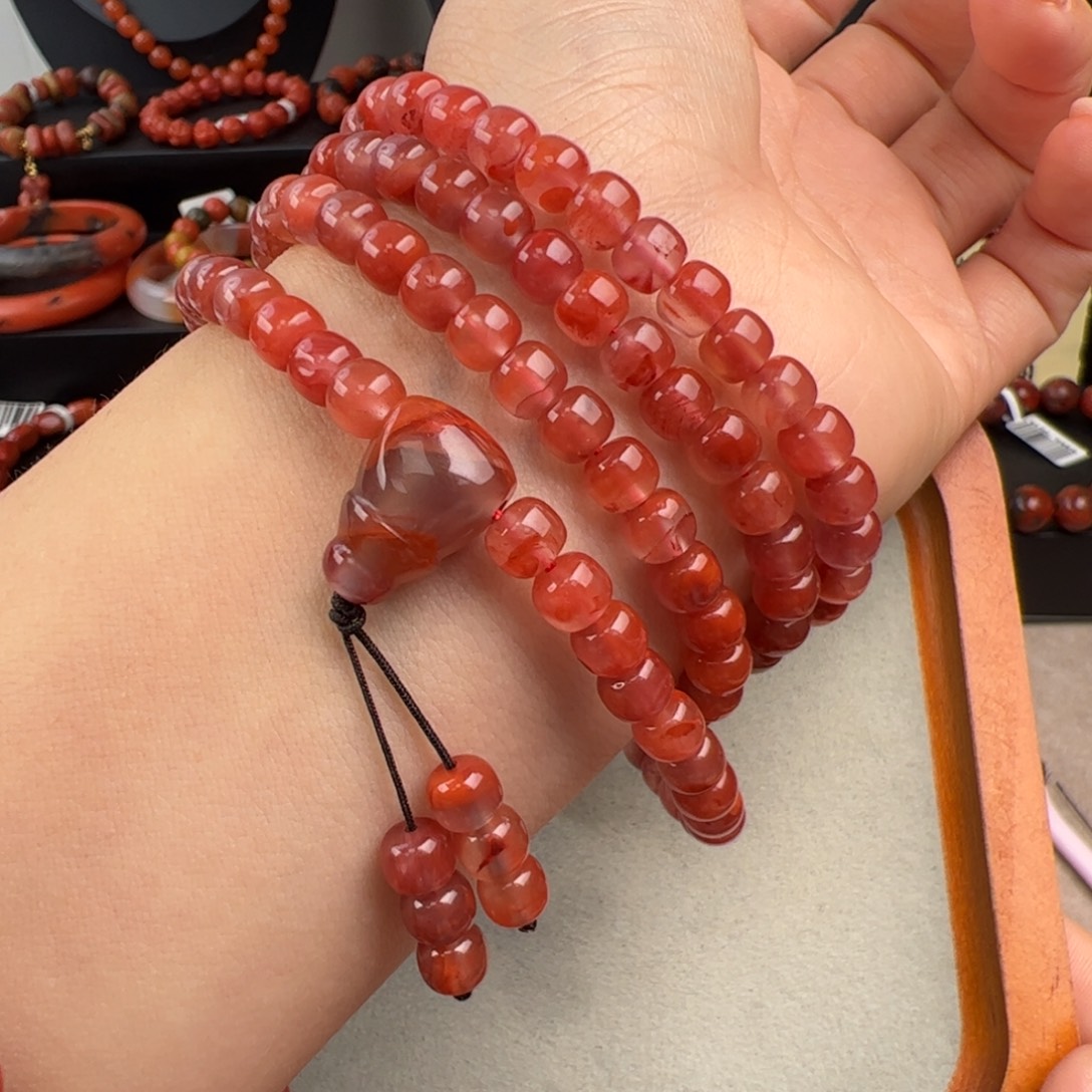 南红玛瑙未镶嵌（飘花老型毛衣链6+）