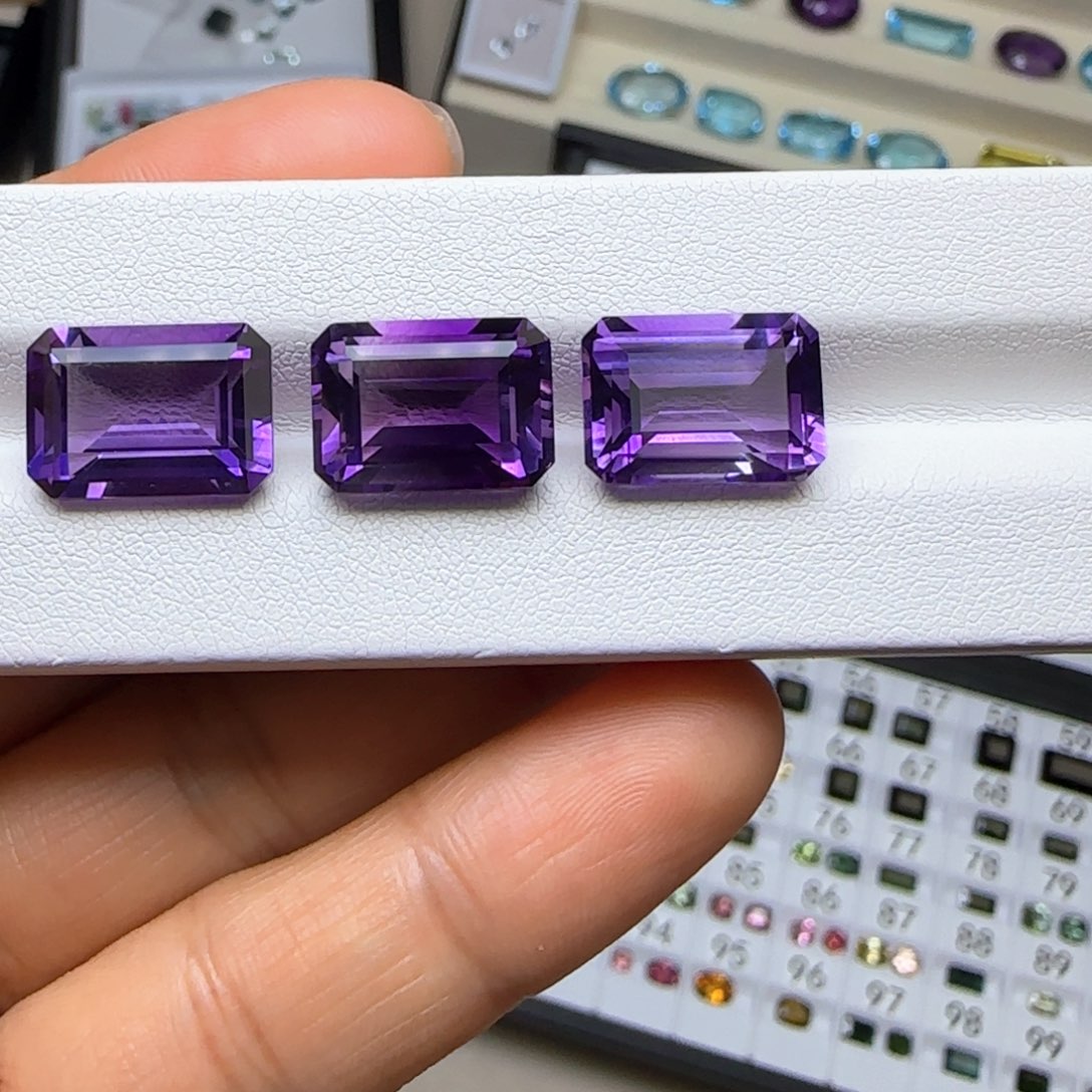 紫晶珠宝半成品未镶嵌天然 方10*14毫米 多样性随机发一颗