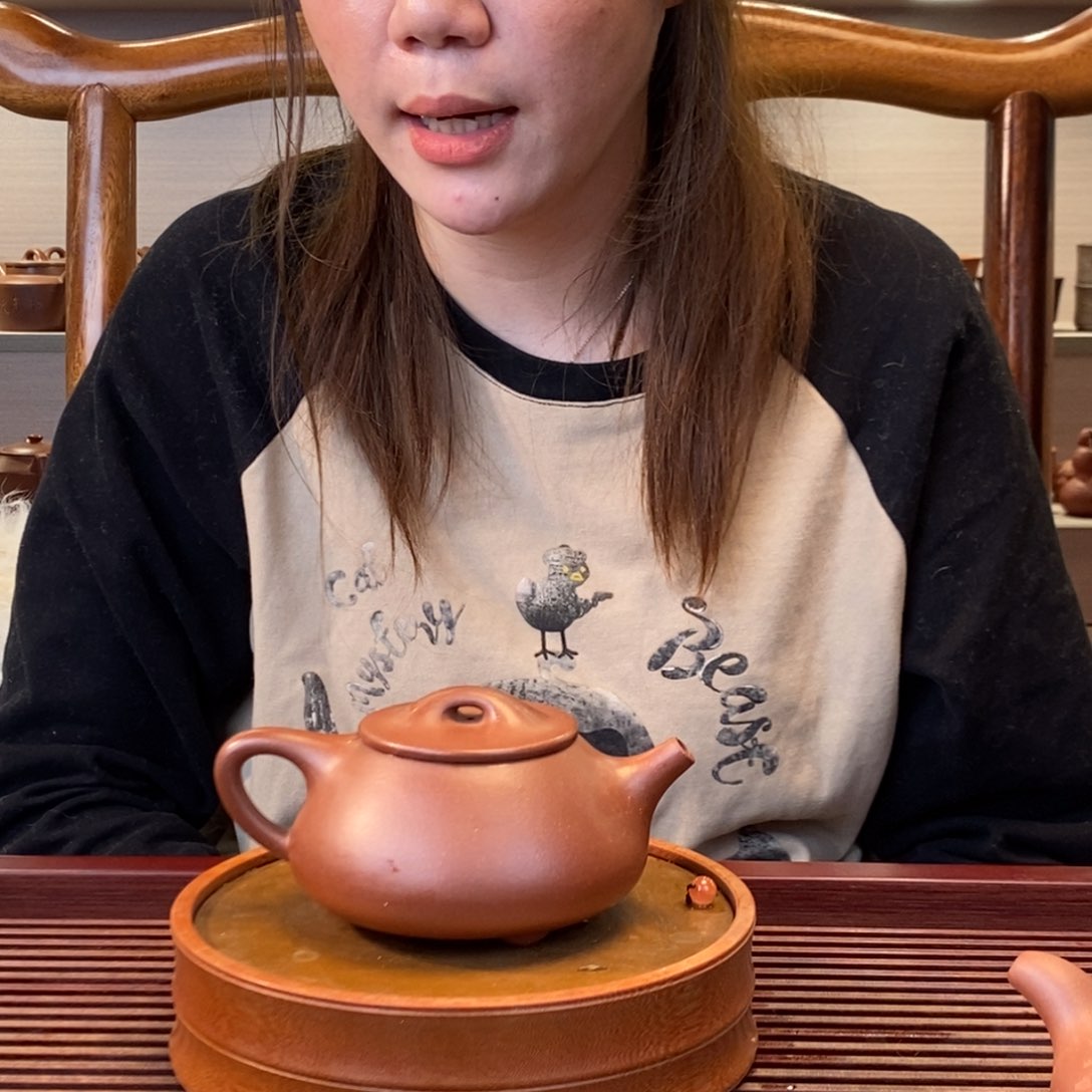 紫砂茶壶底部凸起紫泥石瓢200毫升