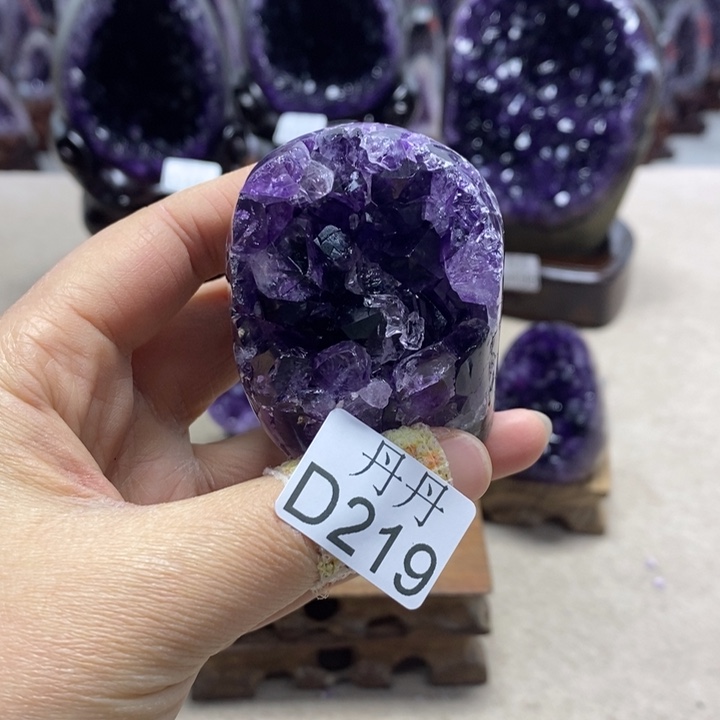 未镶嵌紫晶大型摆件（非配饰）