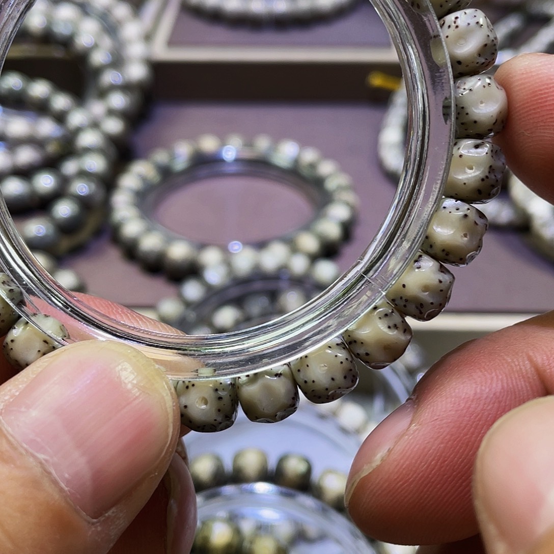 从***睡星月菩提手串无相188