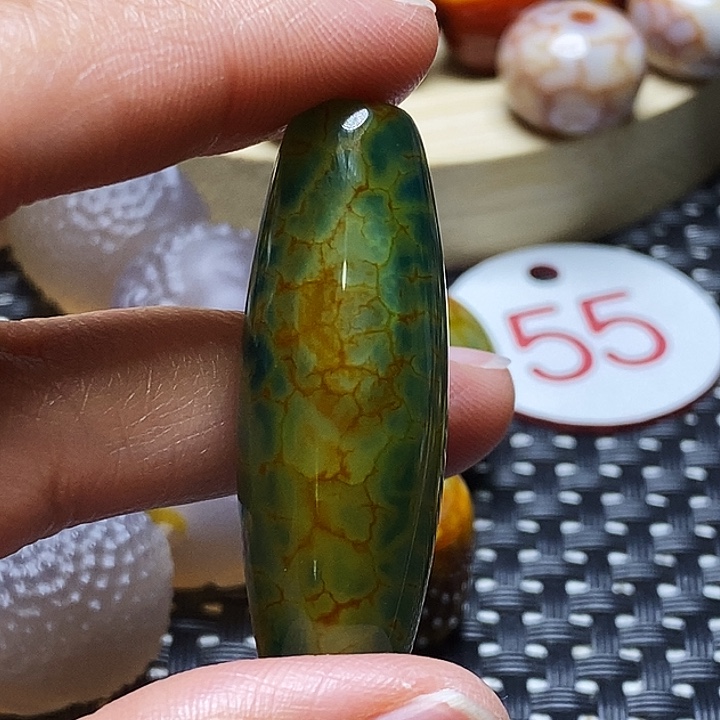 吉***之玛瑙/玉髓未镶嵌颈饰