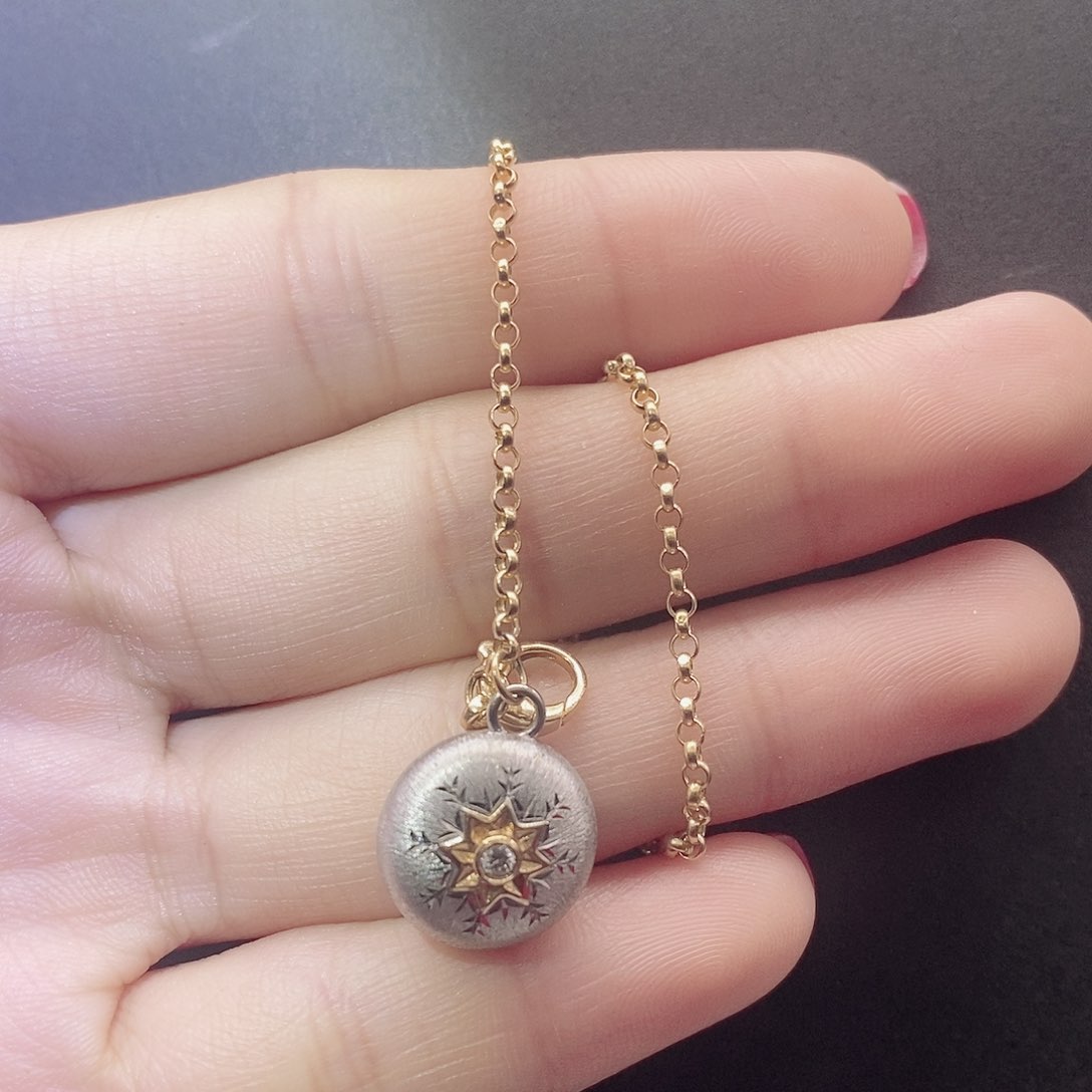 钻石手链18K金镶嵌拉屎k白豆豆拉丝手链