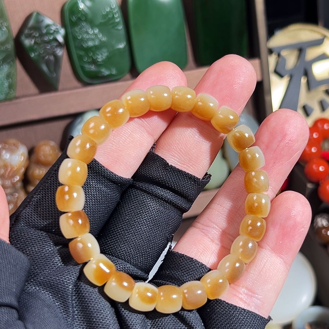 和田玉手串未镶嵌