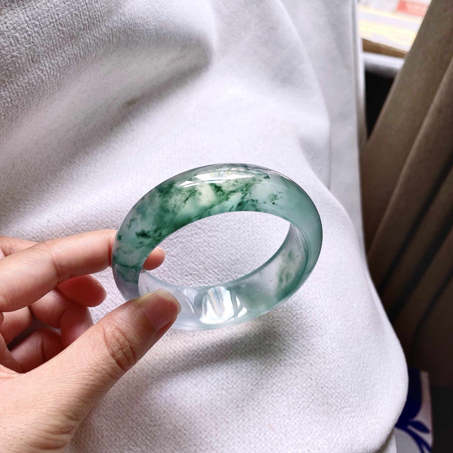 好色珠宝  圈口58缅甸老坑A货高冰玻璃底飘花正圈女款翡翠手镯