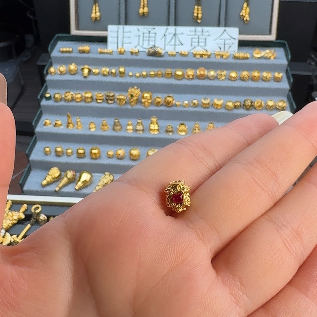 足银合成立方氧化锆