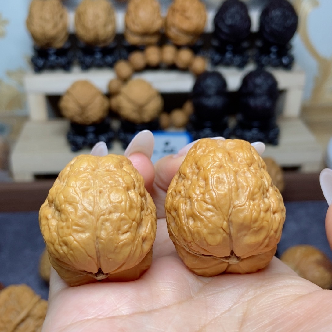 桃核把件13…………37mm