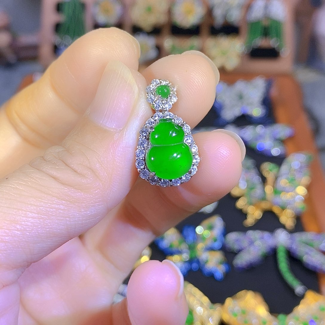吊坠(不含链)银S925镶嵌翡翠