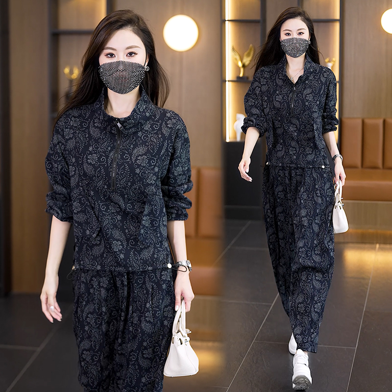 2025秋装新款时尚洋气宽松遮肉显瘦提花腰果花上衣哈伦裤两件套