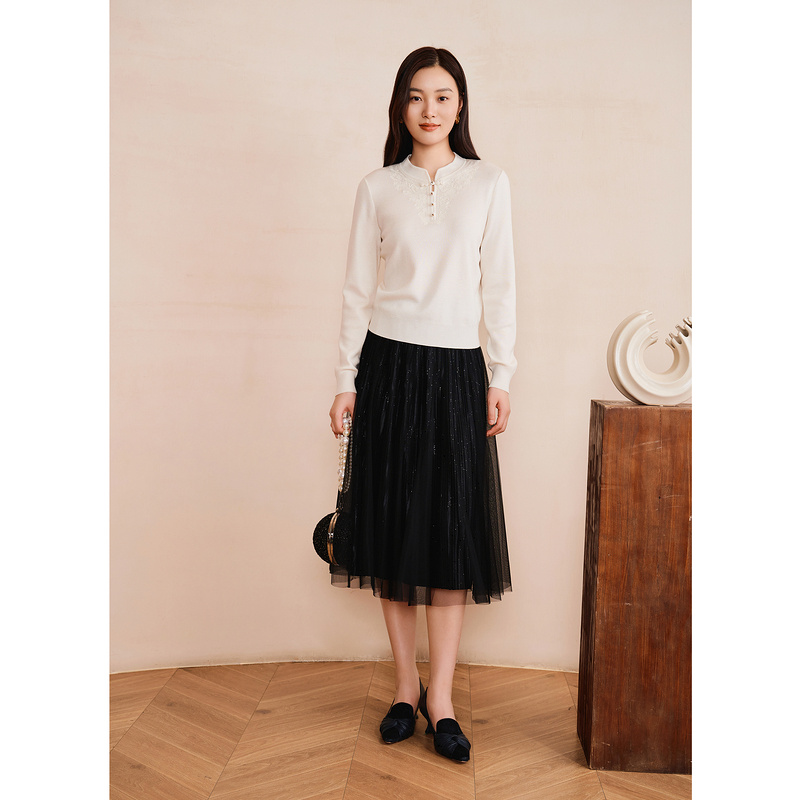 YINER音儿专选2025新款新中式风格优雅款毛针织衫8C65106056