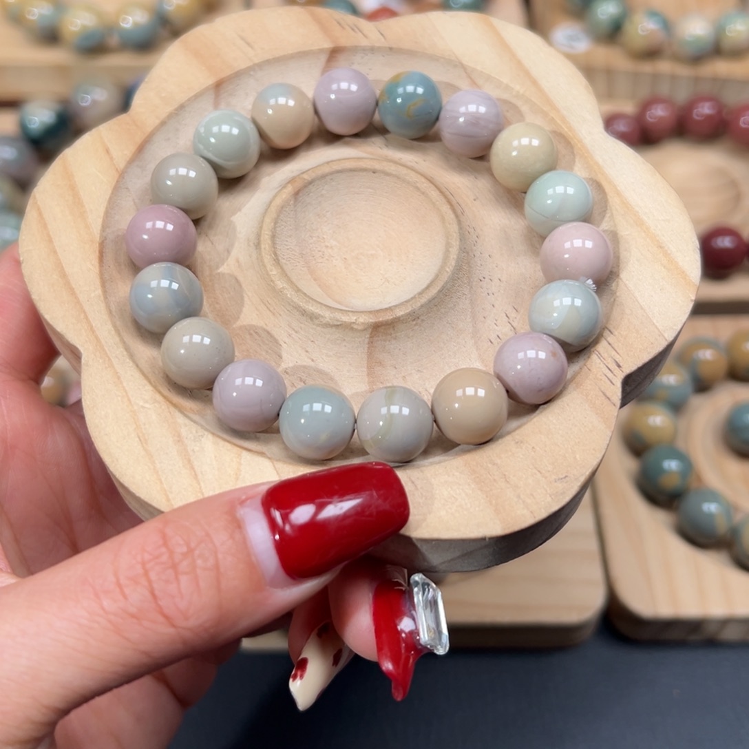 c***e石英质玉未镶嵌手链177