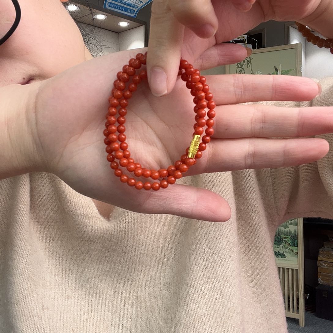 南红玛瑙颈饰未镶嵌