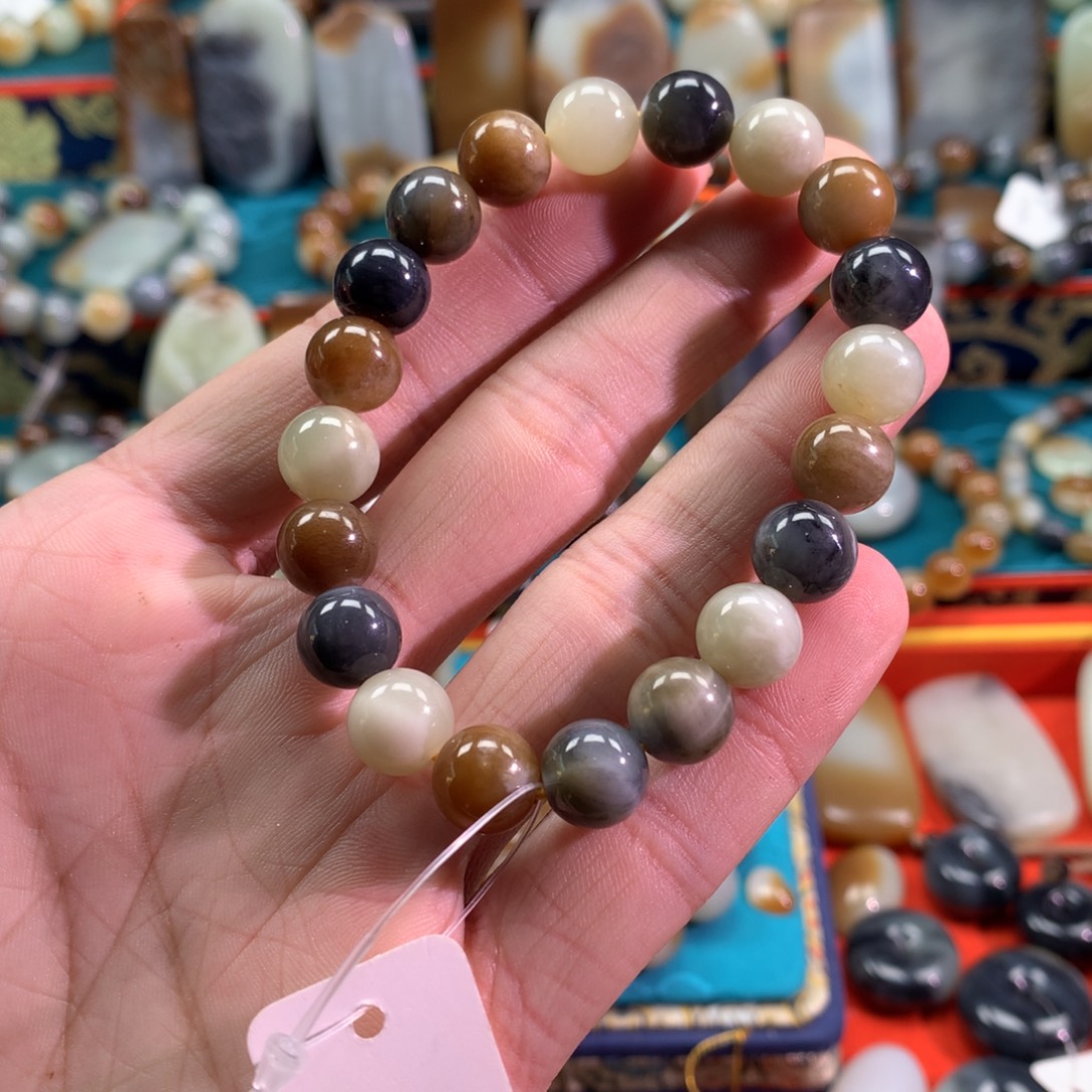 和田玉（糖玉）未镶嵌手链