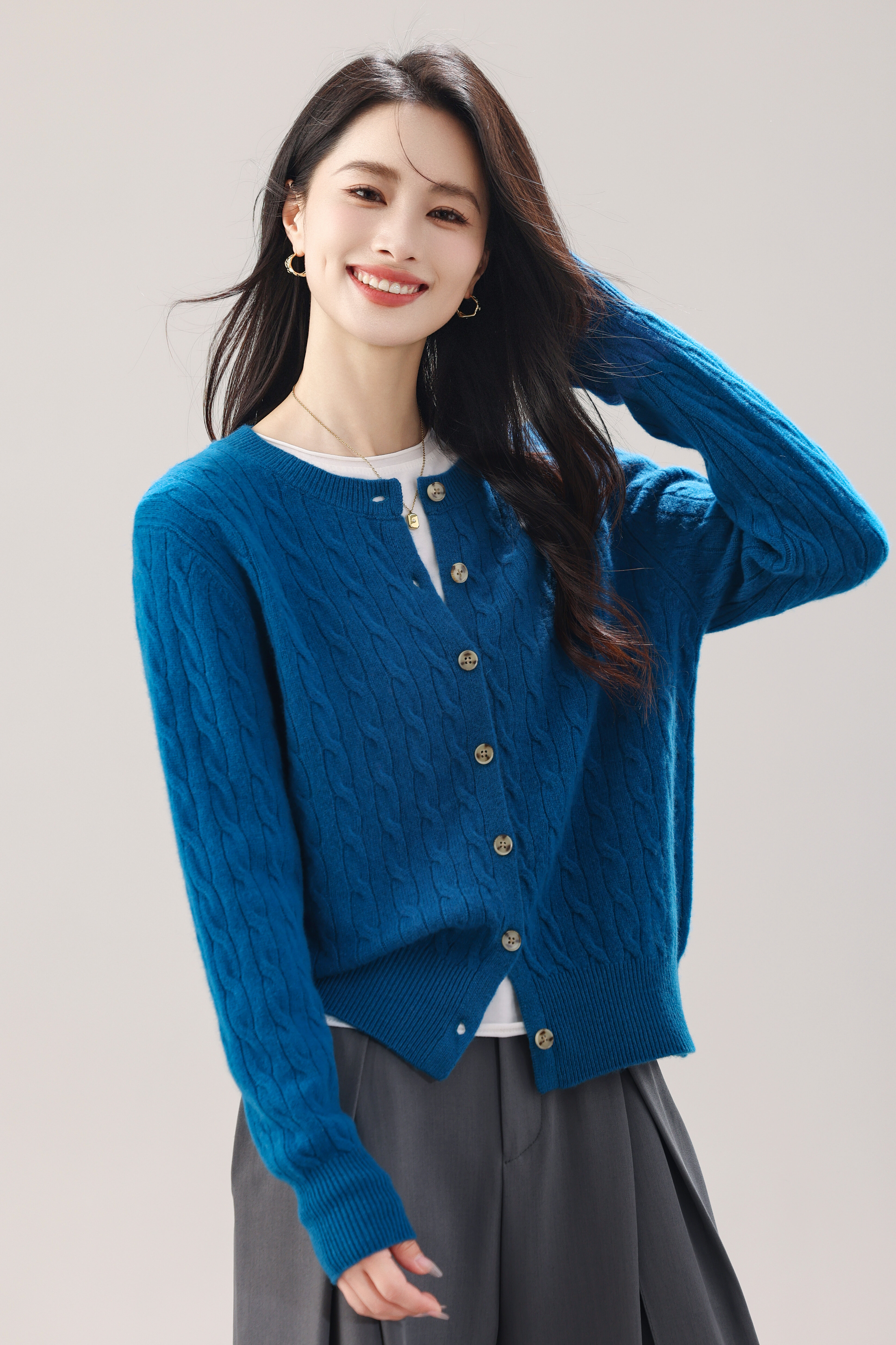 绞花款100羊毛纯色宽松型针织女开衫女款毛衣慵懒长袖气质