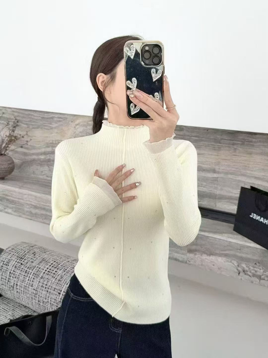 * 丽影 *秋冬新款* 钻饰蕾丝寸领羊毛衫 * 时尚长袖纯色上衣百搭