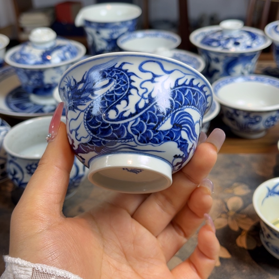 青花龙纹主人杯全手绘原矿釉烧制
