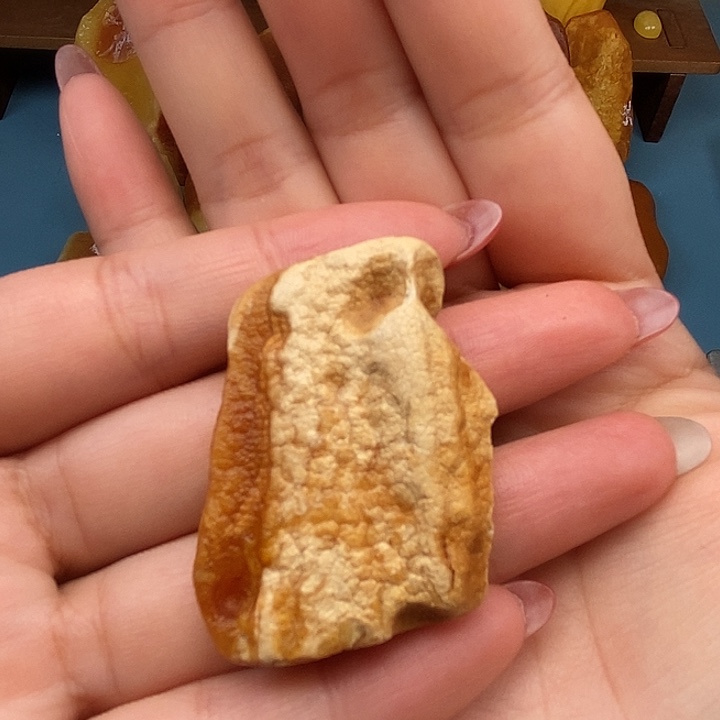 定制琥珀未镶嵌蜜蜡原石定制