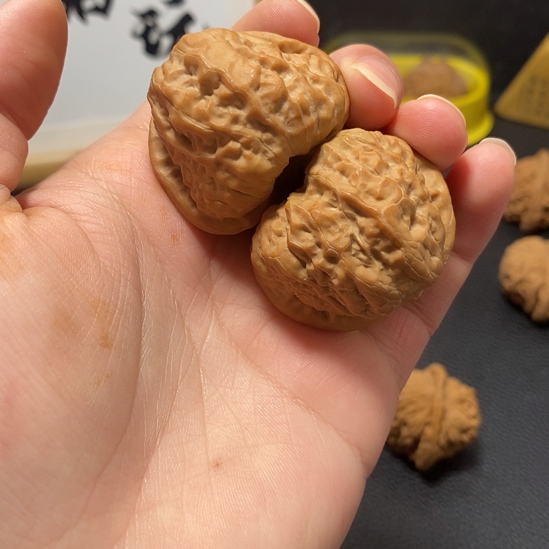 文玩核桃把件空**忆蛤蟆